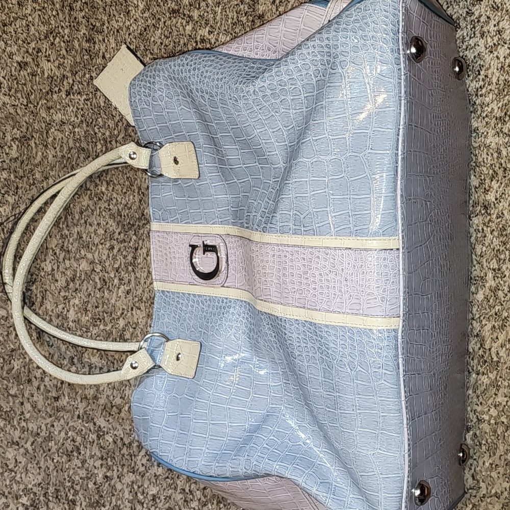 Guess travel bag